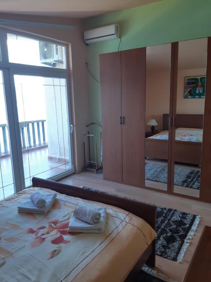Villa Garden Apartments Herceg Novi Ngoại thất bức ảnh