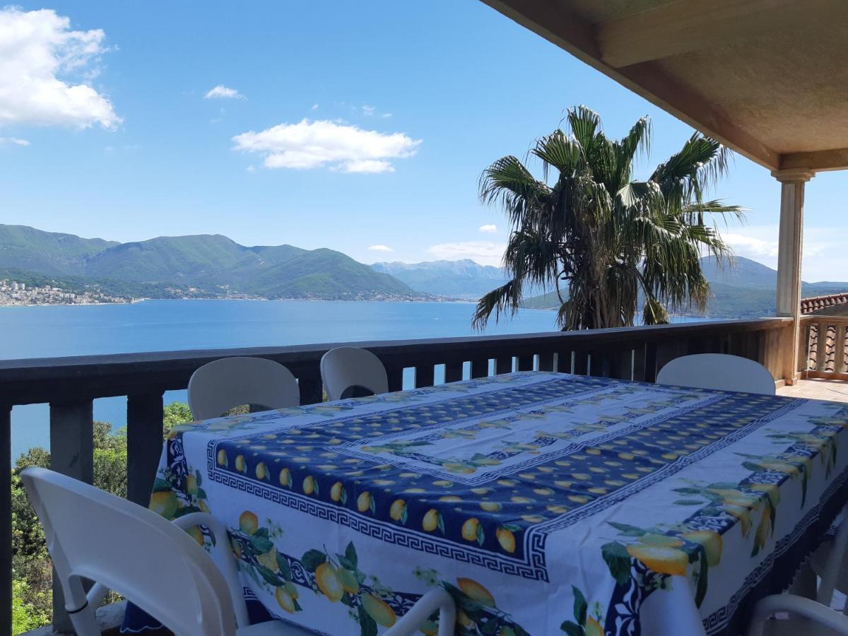 Villa Garden Apartments Herceg Novi Ngoại thất bức ảnh
