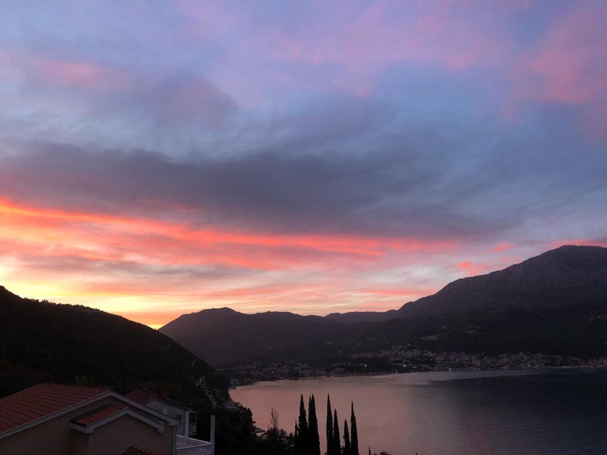 Villa Garden Apartments Herceg Novi Ngoại thất bức ảnh